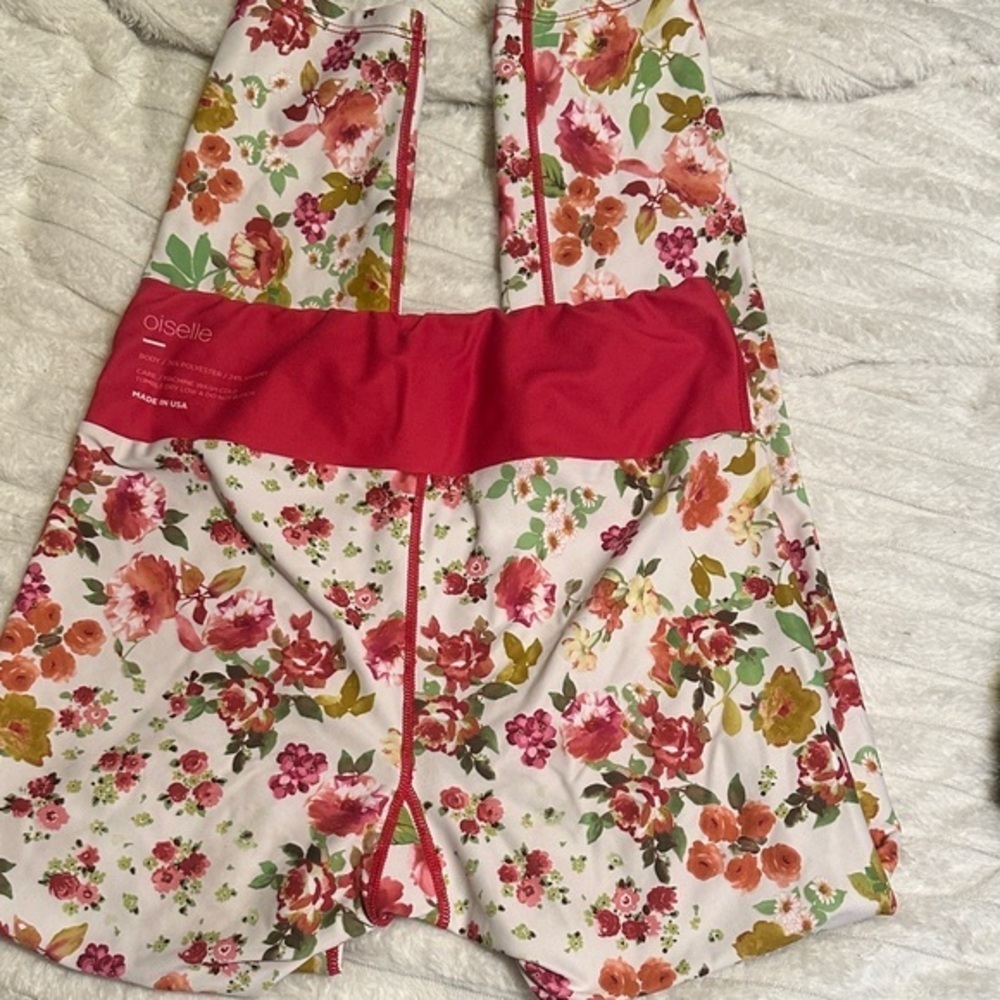 Oiselle Women's Floral performance leggings size m